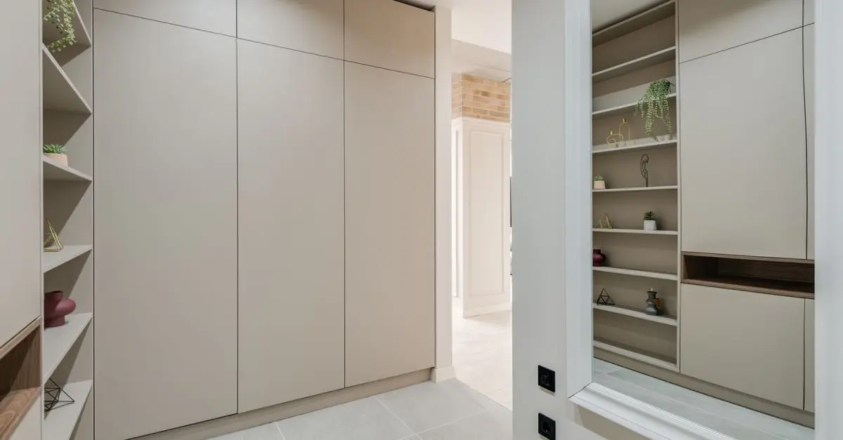 Conseils pour créer une armoire idéale pour un petit logement
