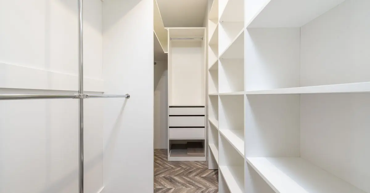 Comment choisir une armoire pour optimiser votre espace logement