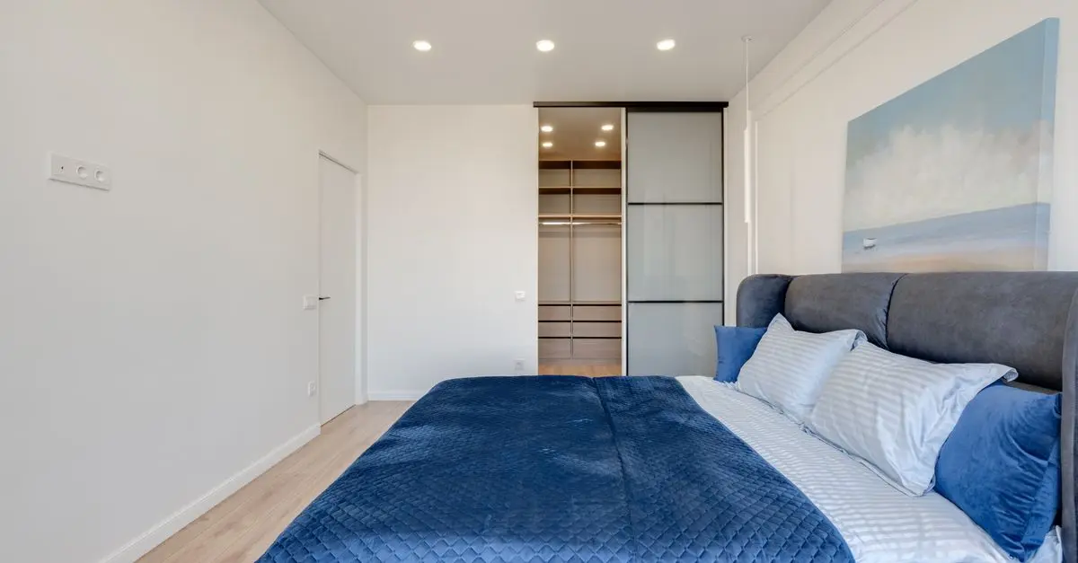 10 Astuces Incontournables pour Choisir la Bonne Armoire