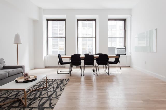 Les meilleures armoires pour un rangement optimisé dans votre logement